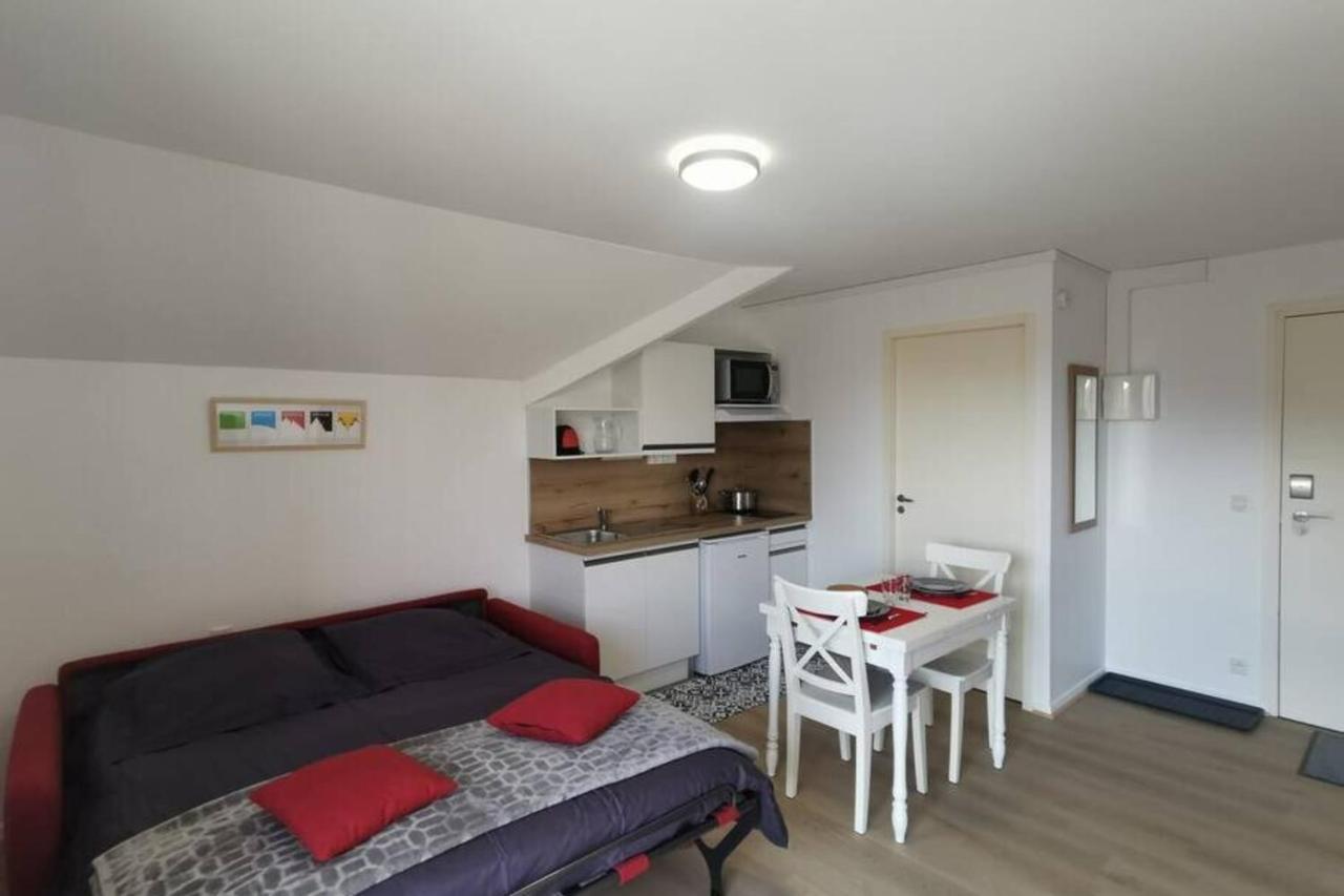 Studio 2 Pers Avec Acces Piscine Et Sauna Les Déserts Kültér fotó